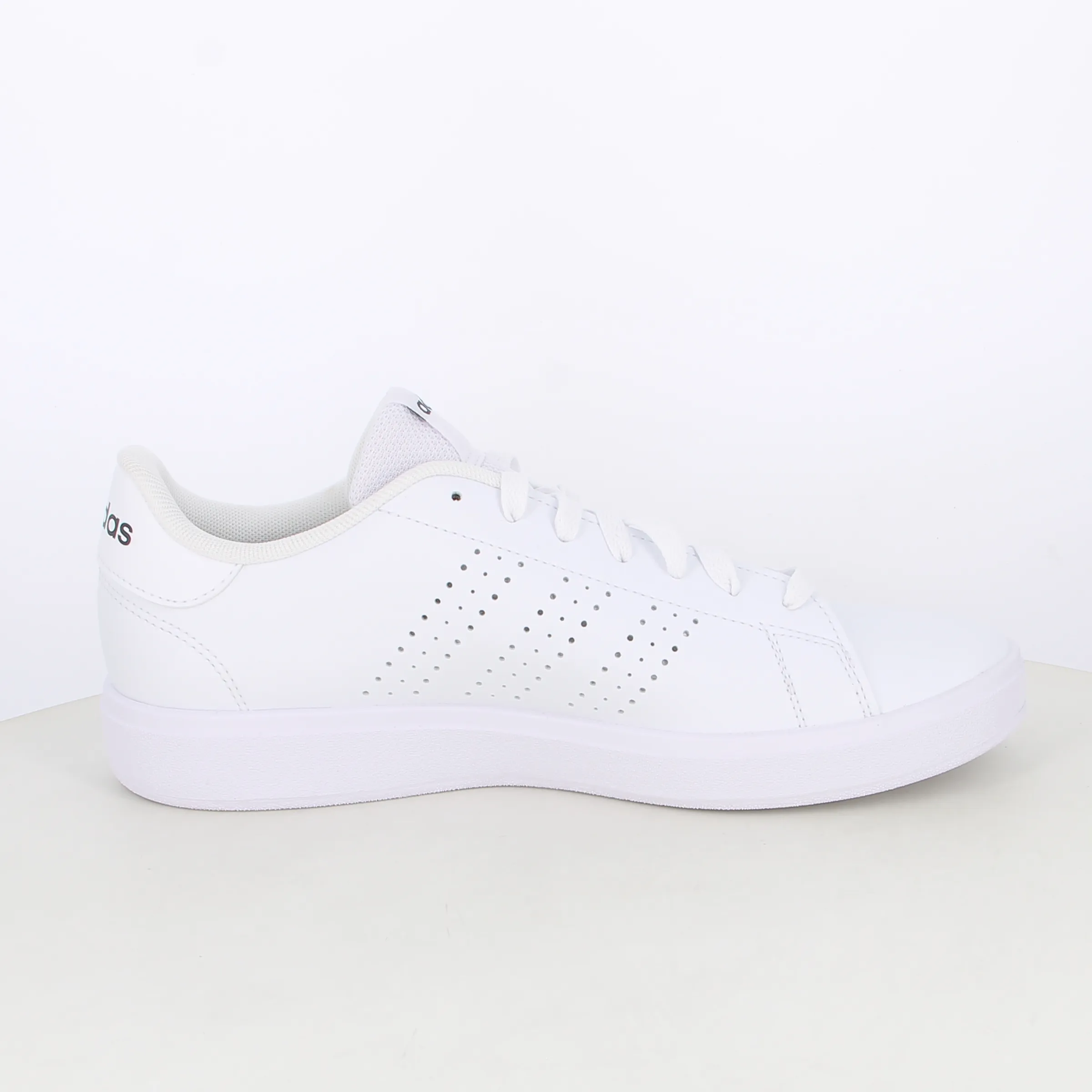 -----Adidas -----Sneakers da uomo Advantage Base 2.0 IG9183 ----