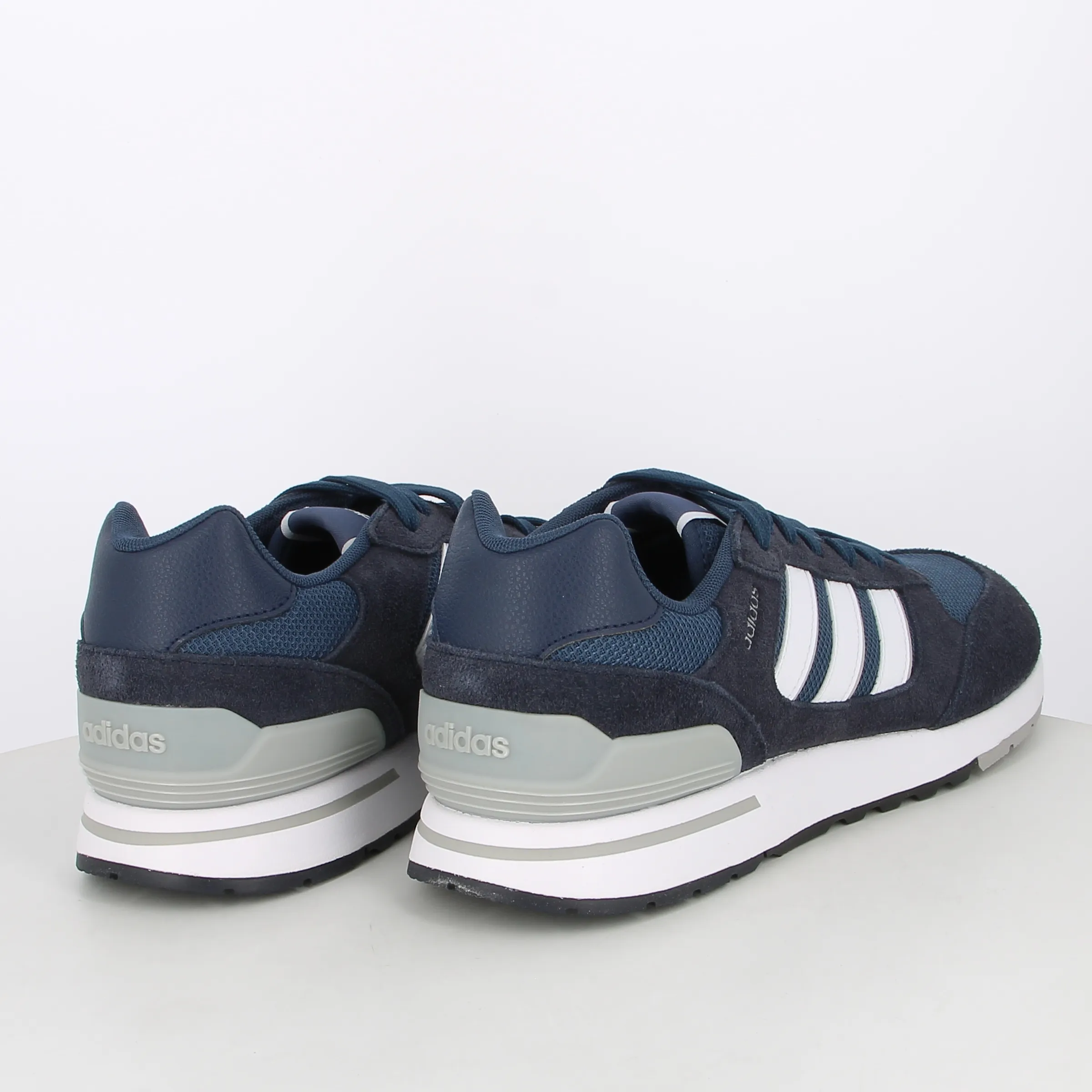 -----Adidas -----Sneakers Run80 GV7303 ----
