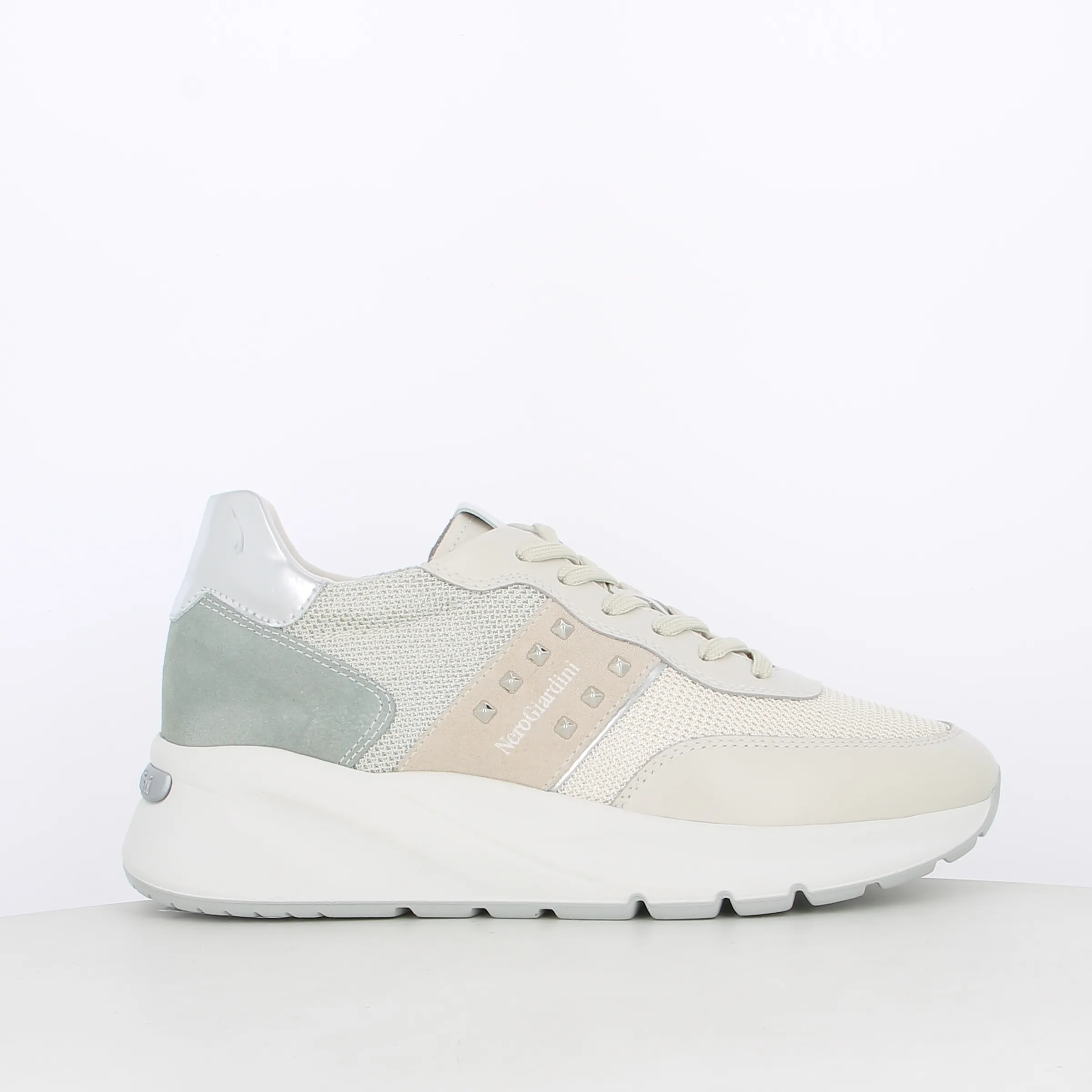 -----NeroGiardini -----Sneakers da donna E409852D ----