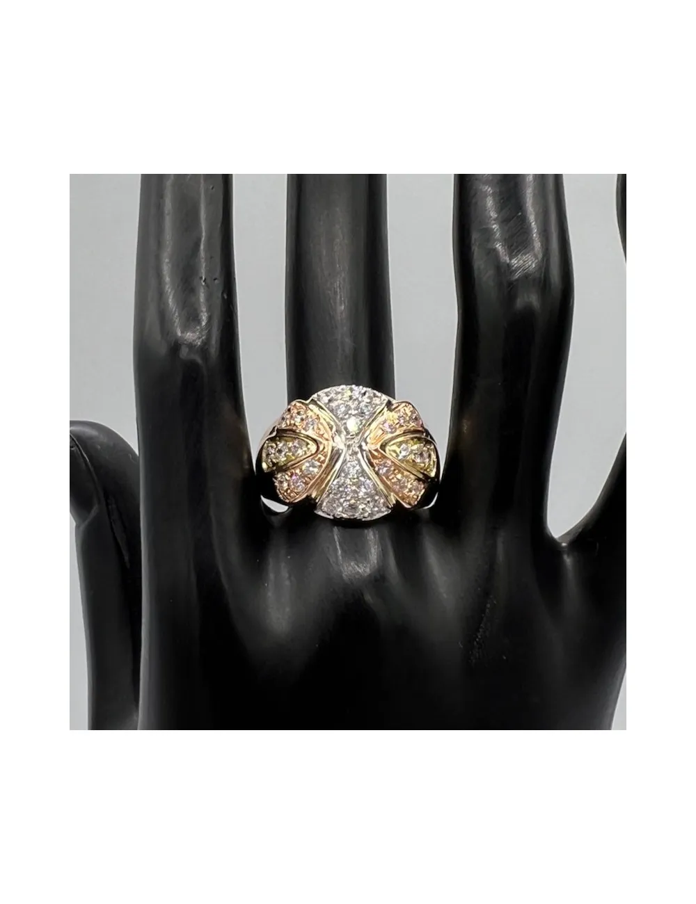 Anello in oro giallo,bianco e rosa con Zirconi