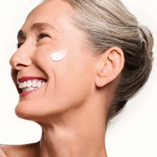  SHISEIDO   Crema concentrata Vital Perfection Supreme | 